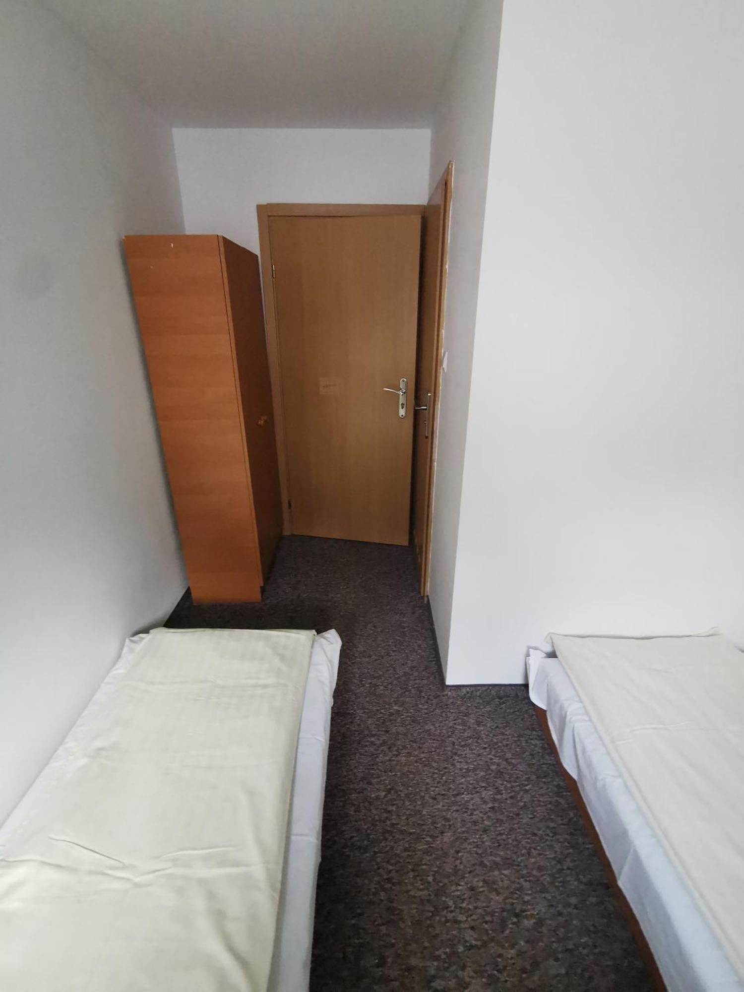 Hotel Straszny Dwor Duszniki Zdrój Zimmer foto